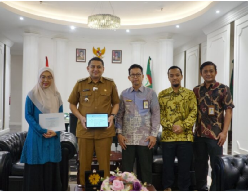 Wali Kota Makassar dan Ketua TP PKK Ajak Warga Laporkan Pajak Sebelum 31 Maret