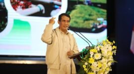 Mentan Amran Menerima Penghormatan Istimewa dari Presiden Prabowo, Ajak Jajaran Kementan Tingkatkan Kinerja untuk Kejar Swasembada