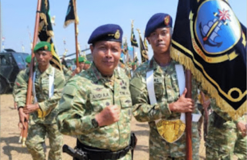 Laksamana Muda TNI Andi Abdul Aziz, putra terbaik asal Kepulauan Selayar, resmi dilantik sebagai Komandan Komando Daerah Angkatan Laut (Kodaeral) VI Makassar