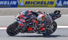 Marco Bezzecchi Juara Sprint Race MotoGP Mandalika 2025, Marc Marquez Terpental ke Posisi 7